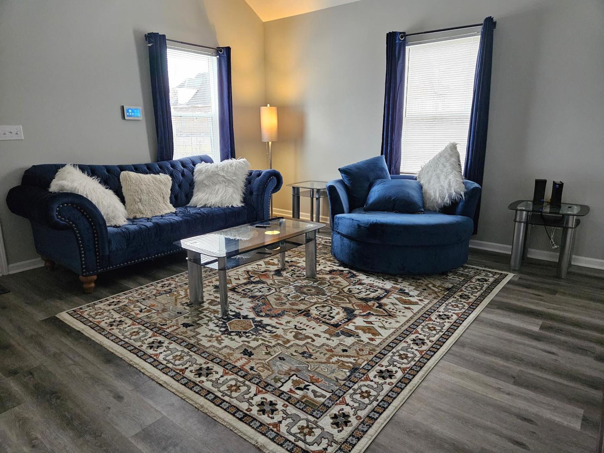 New 3Bd Home Near Downtown Indy Индианаполис Екстериор снимка
