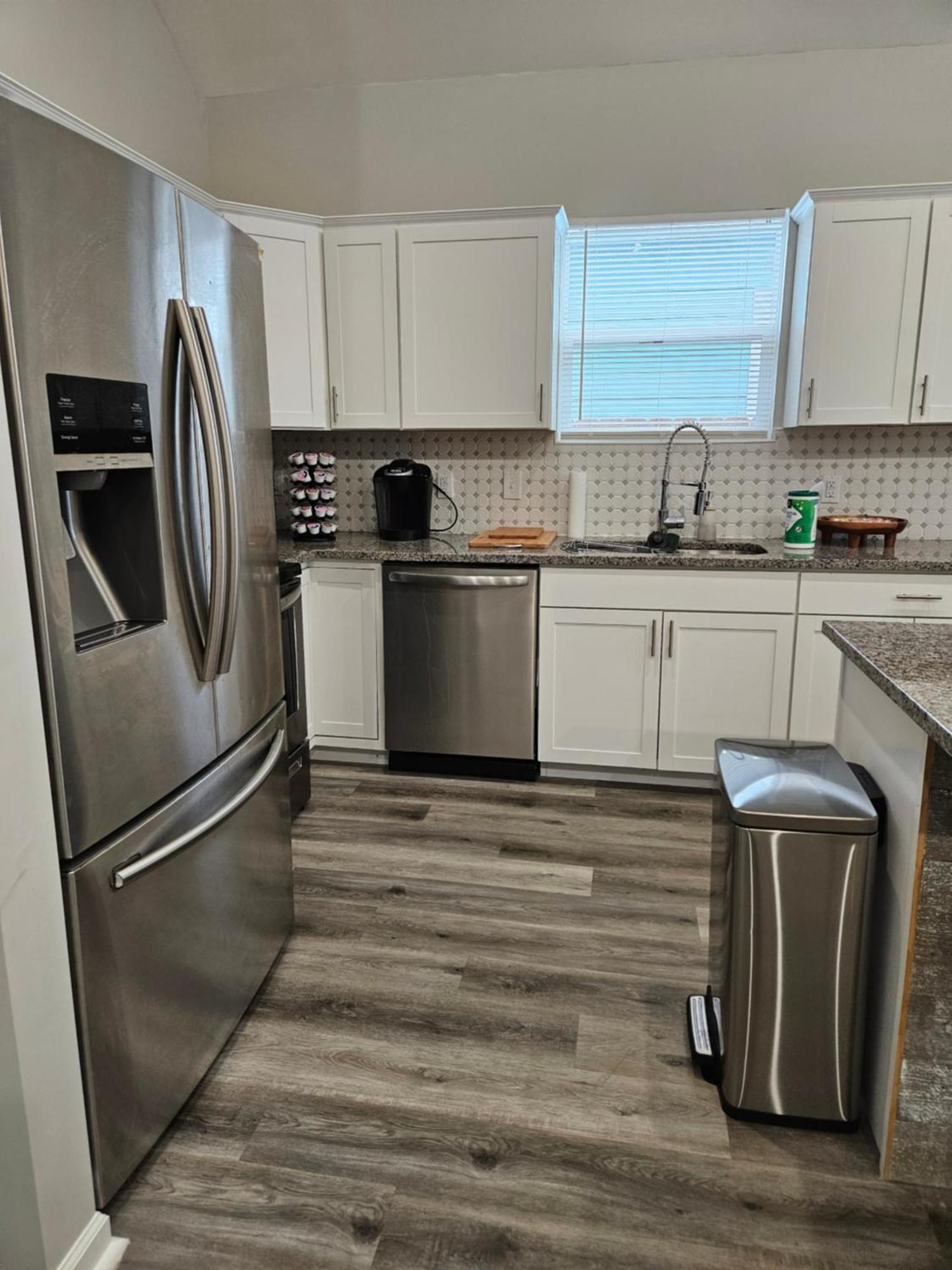 New 3Bd Home Near Downtown Indy Индианаполис Екстериор снимка